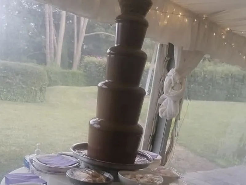 eventz-photobooth-sweets-cart-chocolate-fountain-1-party-exclusive-setup-South-Wales-Swansea-Cardiff-UK